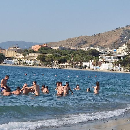 Appartement Loft Magna Grecia Reggio Calabria Centro Storico A 3 Minuti A Piedi Dal Mare Extérieur photo