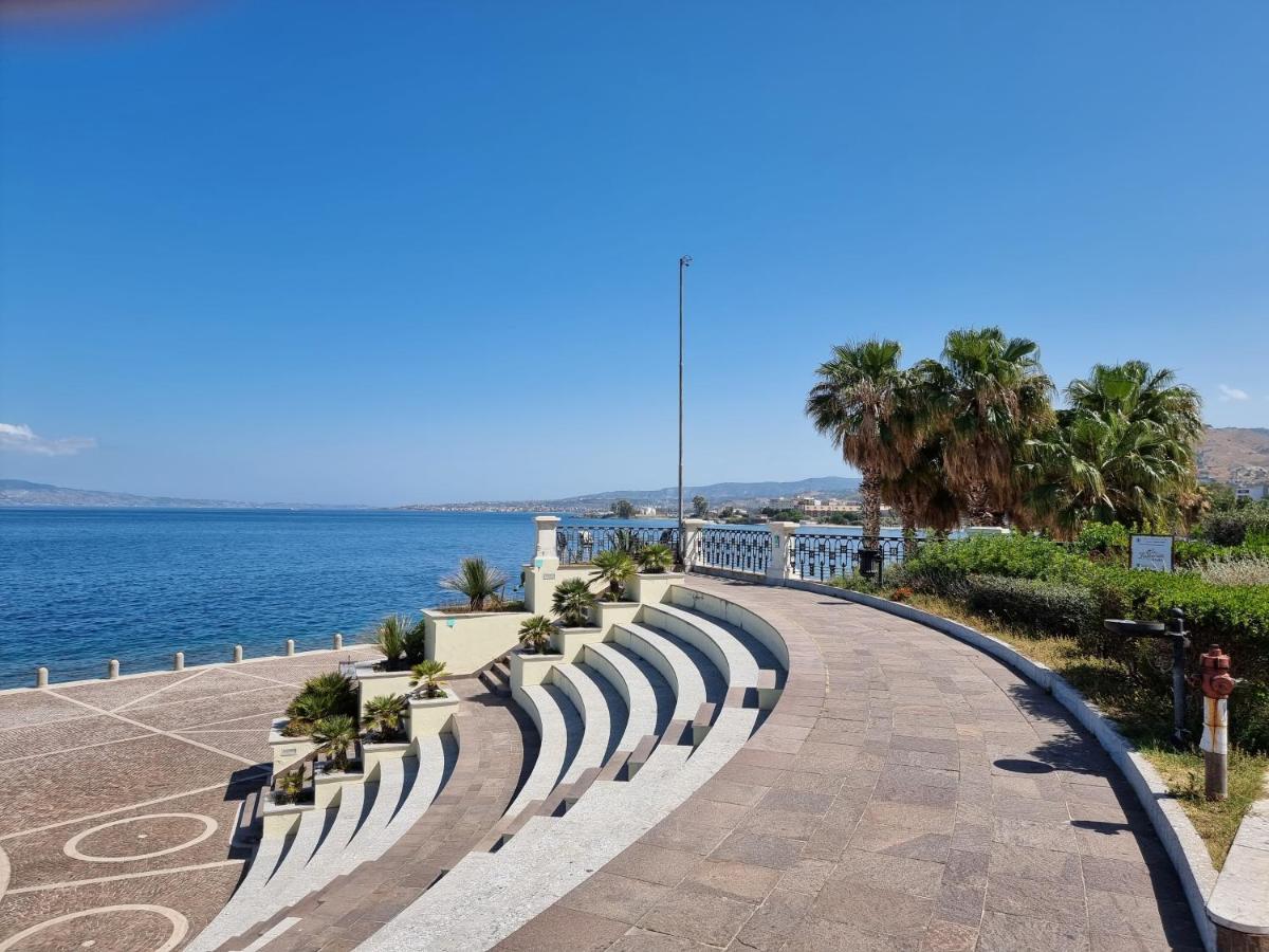 Appartement Loft Magna Grecia Reggio Calabria Centro Storico A 3 Minuti A Piedi Dal Mare Extérieur photo