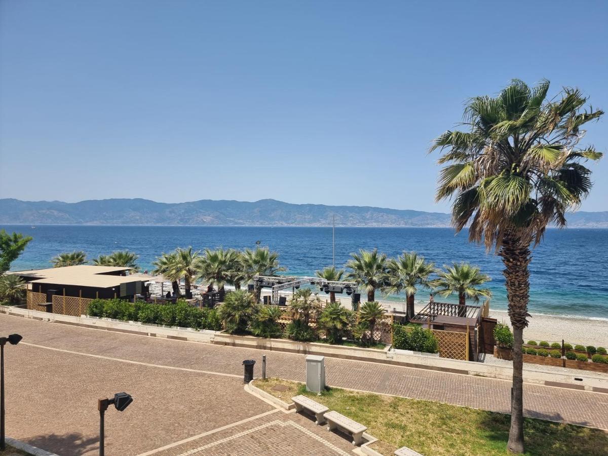 Appartement Loft Magna Grecia Reggio Calabria Centro Storico A 3 Minuti A Piedi Dal Mare Extérieur photo